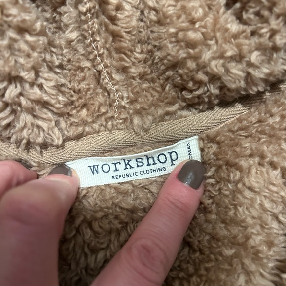 Cozy Workshop Republic Clothing Hooded Sweater - Picture 3 of 3